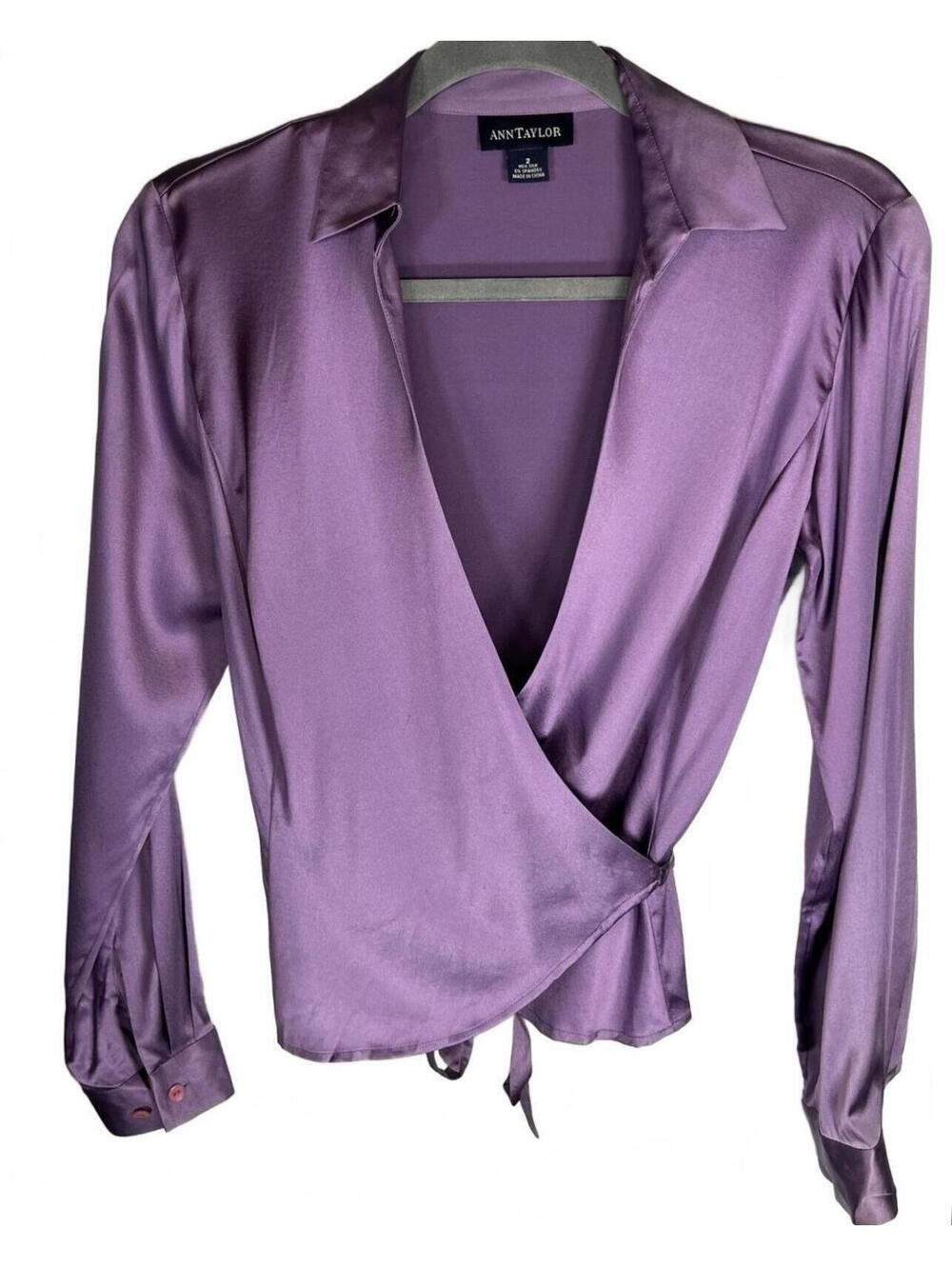 Ann Taylor Silk Wrap Blouse Lavender Purple Long Sleeve Coquette Office Size 2